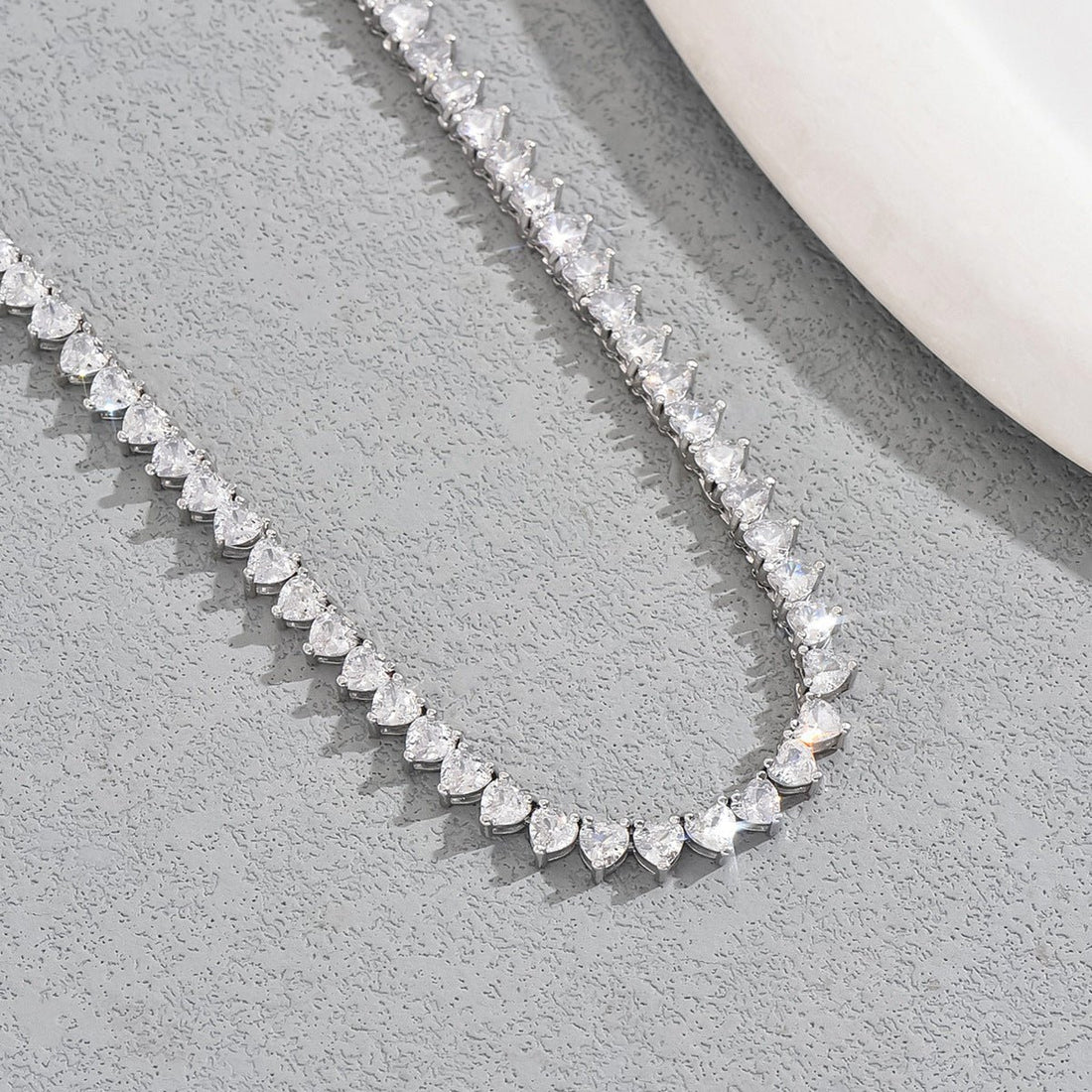 Fashion Long Pendant Necklace for Women